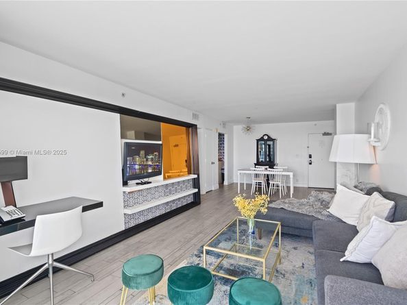 1100 West Ave 616, Miami Beach FL 33139