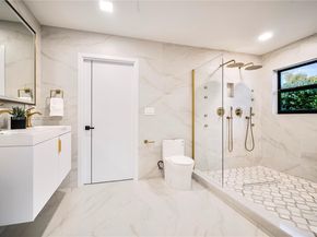 5561 NE 28th Ave, Fort Lauderdale FL 33308