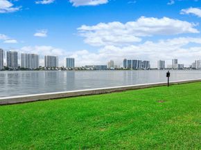 17500 N Bay Rd S707, Sunny Isles Beach FL 33160