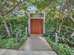 1000 S Pointe Dr 1501, Miami Beach FL 33139