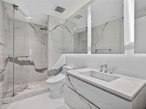 1000 S Pointe Dr 1501, Miami Beach FL 33139