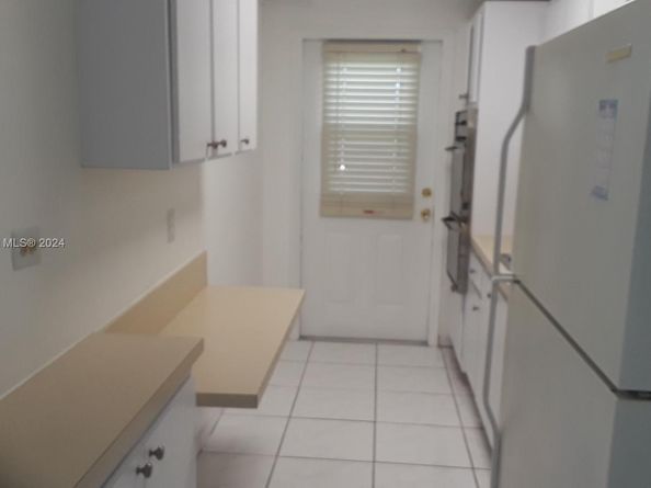 160 NE 203rd Ter 3, Miami Gardens FL 33179