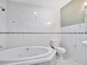 281 NE 169th St, North Miami Beach FL 33162
