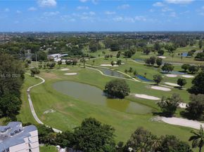 7075 NW 186th St C101, Hialeah FL 33015