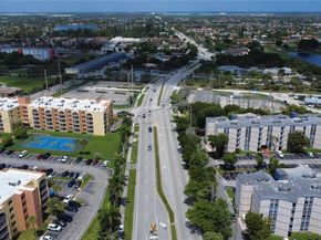 7075 NW 186th St C101, Hialeah FL 33015