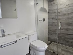 7075 NW 186th St C101, Hialeah FL 33015