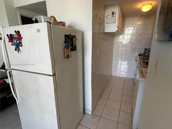 6484 Indian Creek Dr 303, Miami Beach FL 33141