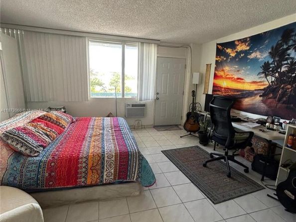 6484 Indian Creek Dr 303, Miami Beach FL 33141