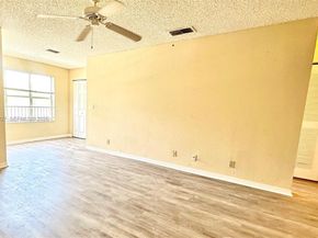 3310 N Pinewalk Dr N 1823, Margate FL 33063
