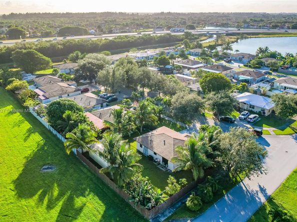 14171 SW 291st Ter, Homestead FL 33033