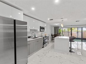 8033 NW 29th STREET, Sunrise FL 33322