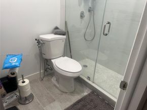 12276 SW 10th St, Miami FL 33184