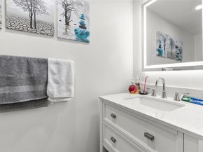 12276 SW 10th St, Miami FL 33184