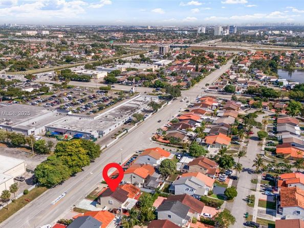 12276 SW 10th St, Miami FL 33184