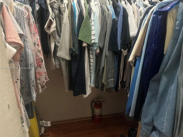 12276 SW 10th St, Miami FL 33184