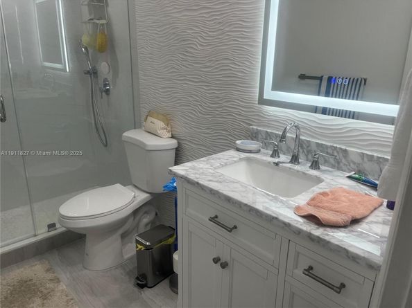 12276 SW 10th St, Miami FL 33184