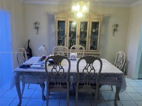 12276 SW 10th St, Miami FL 33184