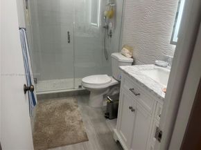 12276 SW 10th St, Miami FL 33184