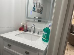 12276 SW 10th St, Miami FL 33184