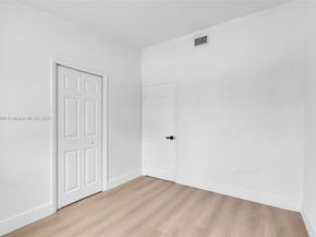 11030 SW 42 St, Miami FL 33165