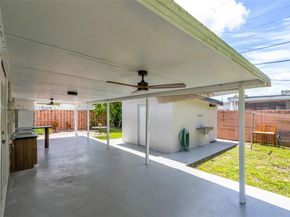 11030 SW 42 St, Miami FL 33165