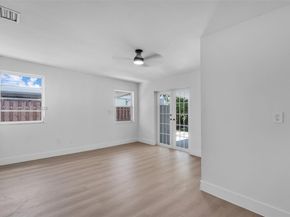 11030 SW 42 St, Miami FL 33165