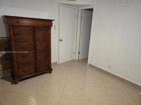 115 Royal Park Dr 2H, Oakland Park FL 33309