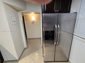 115 Royal Park Dr 2H, Oakland Park FL 33309