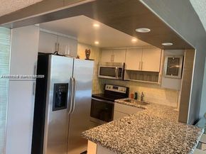 8000 Harding Ave 2B, Miami Beach FL 33141