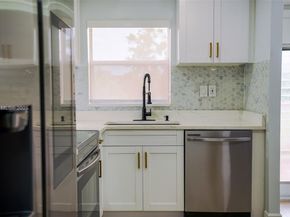 2780 N Pine Island Rd 211, Sunrise FL 33322