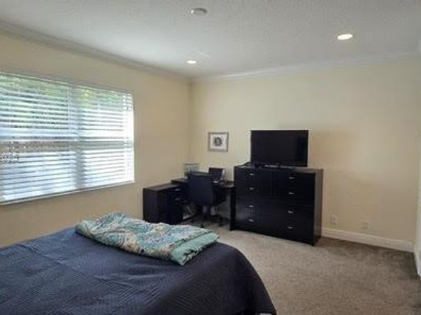 8340 Cocoplum Sound Ln, West Palm Beach FL 33411