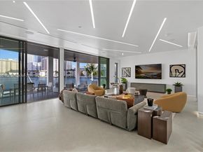 501 Palm Dr, Hallandale Beach FL 33009