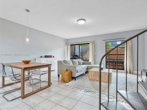 515 NE 38th St 10, Miami FL 33137