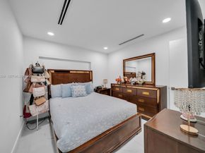 990 NW 131st Ave, Miami FL 33182