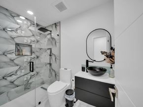 990 NW 131st Ave, Miami FL 33182