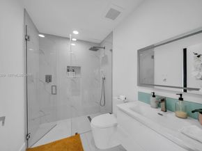 990 NW 131st Ave, Miami FL 33182