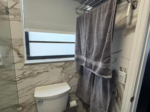 8820 SW 123rd Ct L410, Miami FL 33186