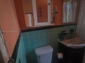 4320 NE 18th Ave, Pompano Beach FL 33064