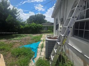 4320 NE 18th Ave, Pompano Beach FL 33064