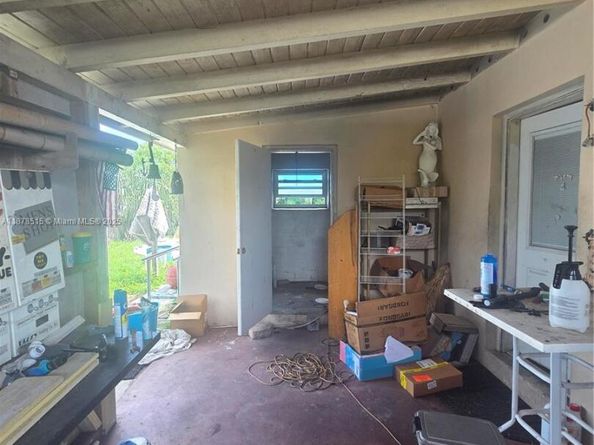 4320 NE 18th Ave, Pompano Beach FL 33064