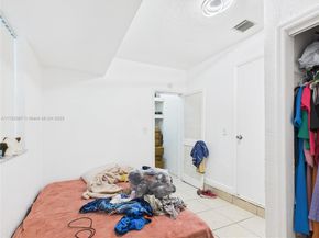 1713 SW 11th Ct, Fort Lauderdale FL 33312