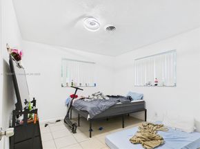 1713 SW 11th Ct, Fort Lauderdale FL 33312