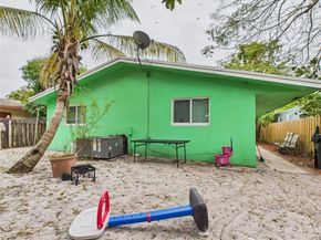 1713 SW 11th Ct, Fort Lauderdale FL 33312