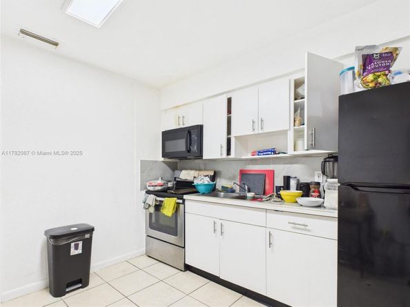 1713 SW 11th Ct, Fort Lauderdale FL 33312