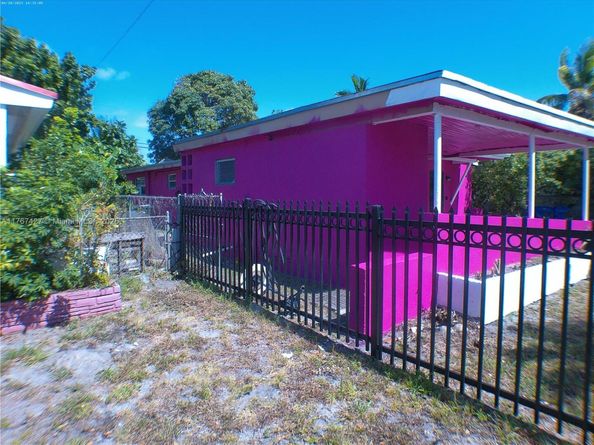 15775 NE 13th Ave, North Miami Beach FL 33162