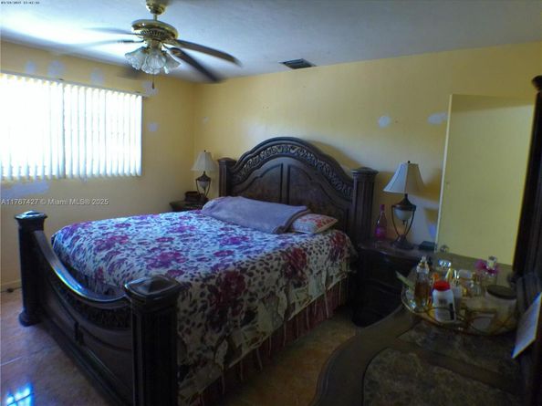 15775 NE 13th Ave, North Miami Beach FL 33162