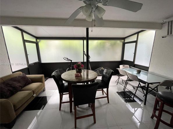 8951 SW 16th St, Boca Raton FL 33433