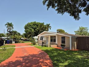 5930 N Farragut Dr, Hollywood FL 33021