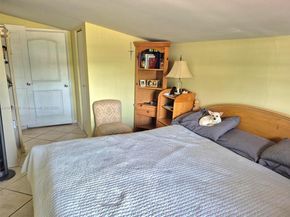 5930 N Farragut Dr, Hollywood FL 33021