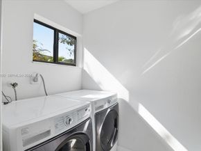 3958 NW 19th Ave, Oakland Park FL 33309